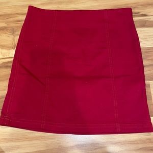 Maroon mini pencil skirt